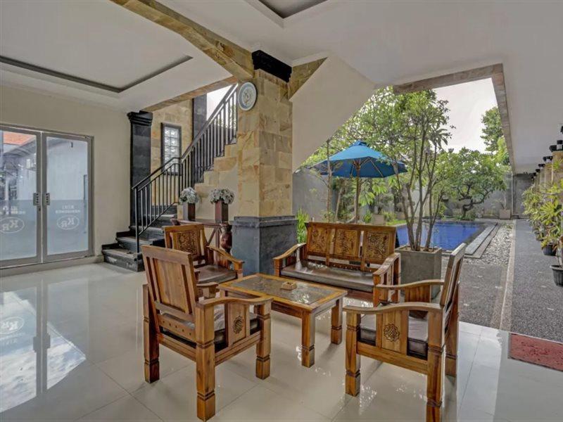 Super Oyo 3904 Kiki Residence Bali Legian  Exterior photo